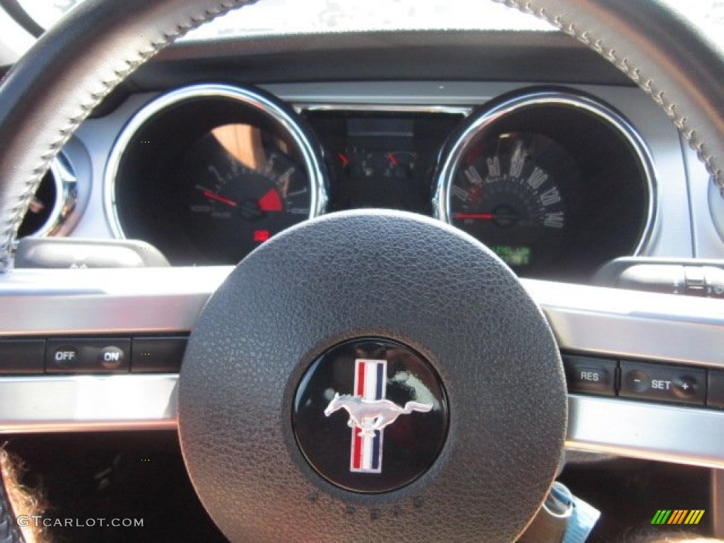 2005 Mustang GT Premium Coupe - Performance White / Red Leather photo #18