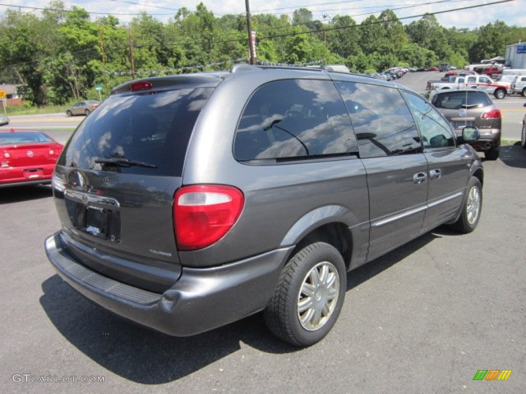 Graphite Gray Pearl 2004 Chrysler Town & Country Touring Exterior Photo #53296098