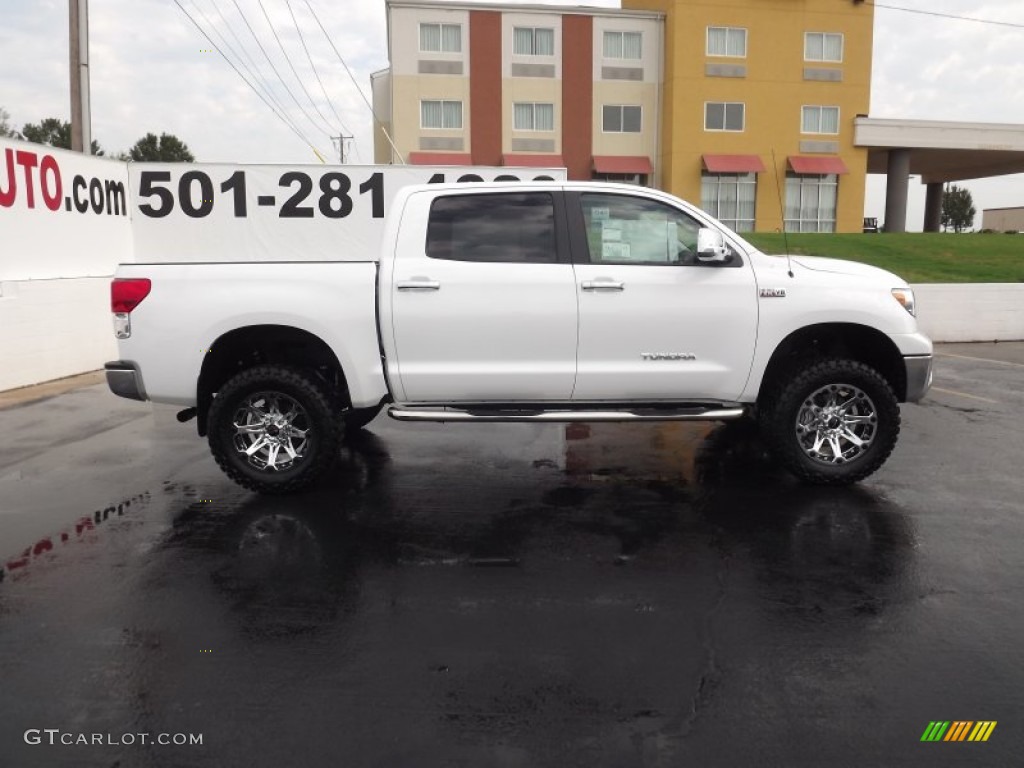 2011 Tundra CrewMax 4x4 - Super White / Black photo #8