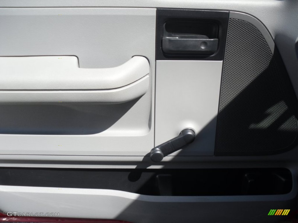 2006 F150 STX SuperCab - Bright Red / Medium/Dark Flint photo #8