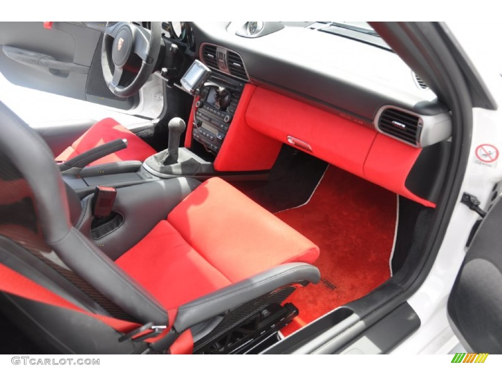 Black Interior 2011 Porsche 911 GT3 RS Photo #53303670