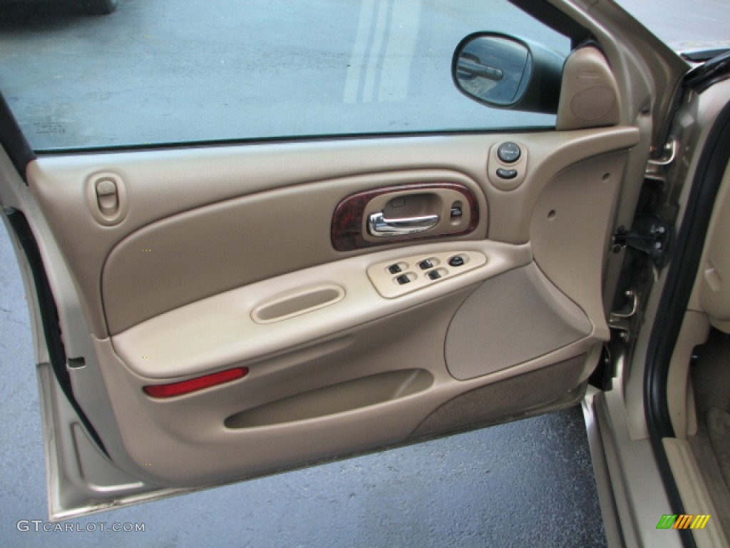 2004 Chrysler Concorde LXi Door Panel Photos