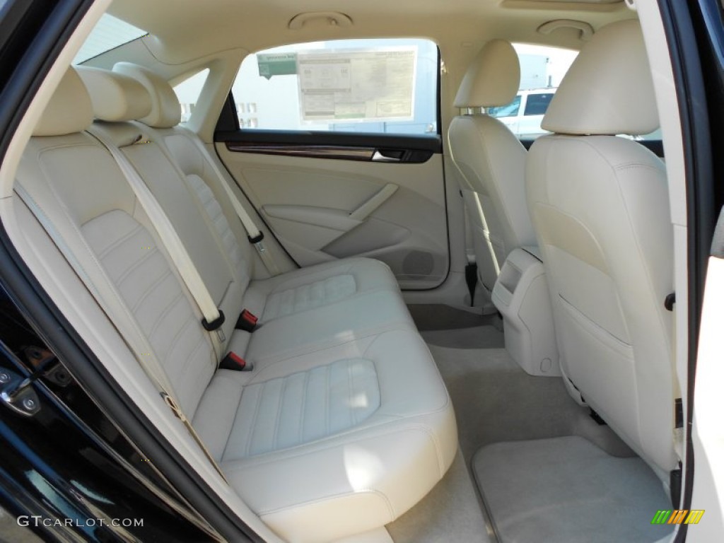 Cornsilk Beige Interior 2012 Volkswagen Passat TDI SEL Photo #53304366