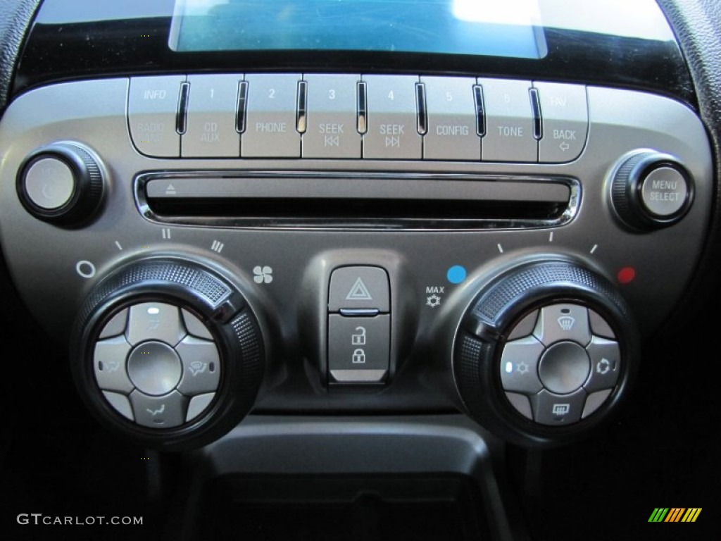 2011 Chevrolet Camaro LT/RS Coupe Controls Photo #53305131