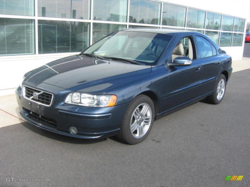 2007 S60 2.5T - Barents Blue Metallic / Taupe/Light Taupe photo #1
