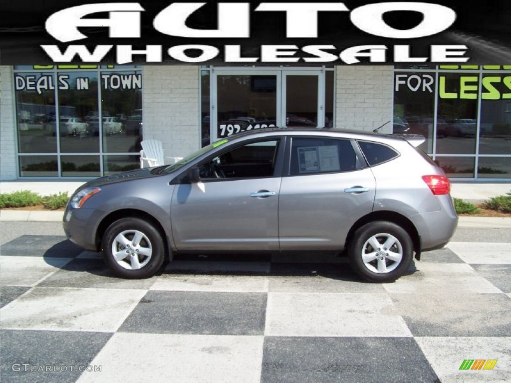 Gotham Gray Nissan Rogue