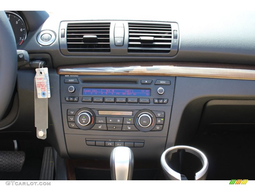 2011 BMW 1 Series 128i Convertible Audio System Photo #53308191