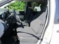 Stone White - Grand Caravan SE Photo No. 10
