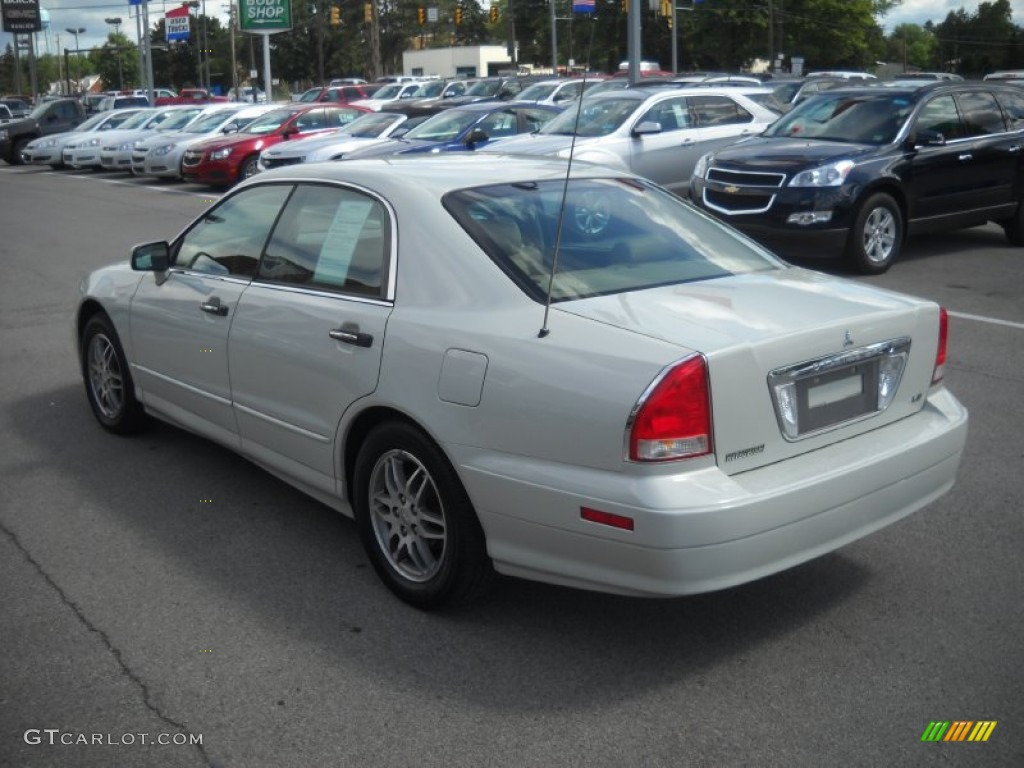 2002 Diamante LS - Platinum White Pearl / Brown/Tan photo #5