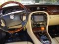 Ebony Black - XJ XJ8 L Photo No. 14