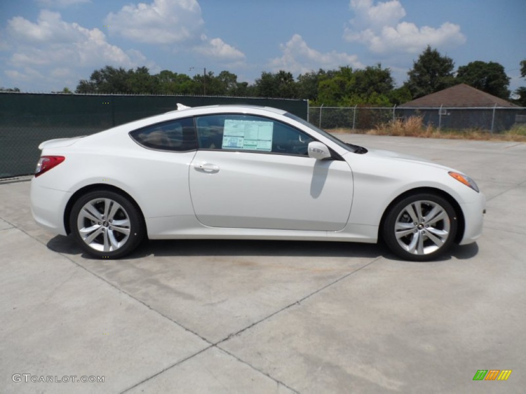 2012 Genesis Coupe 3.8 Grand Touring - Karussell White / Brown Leather photo #2