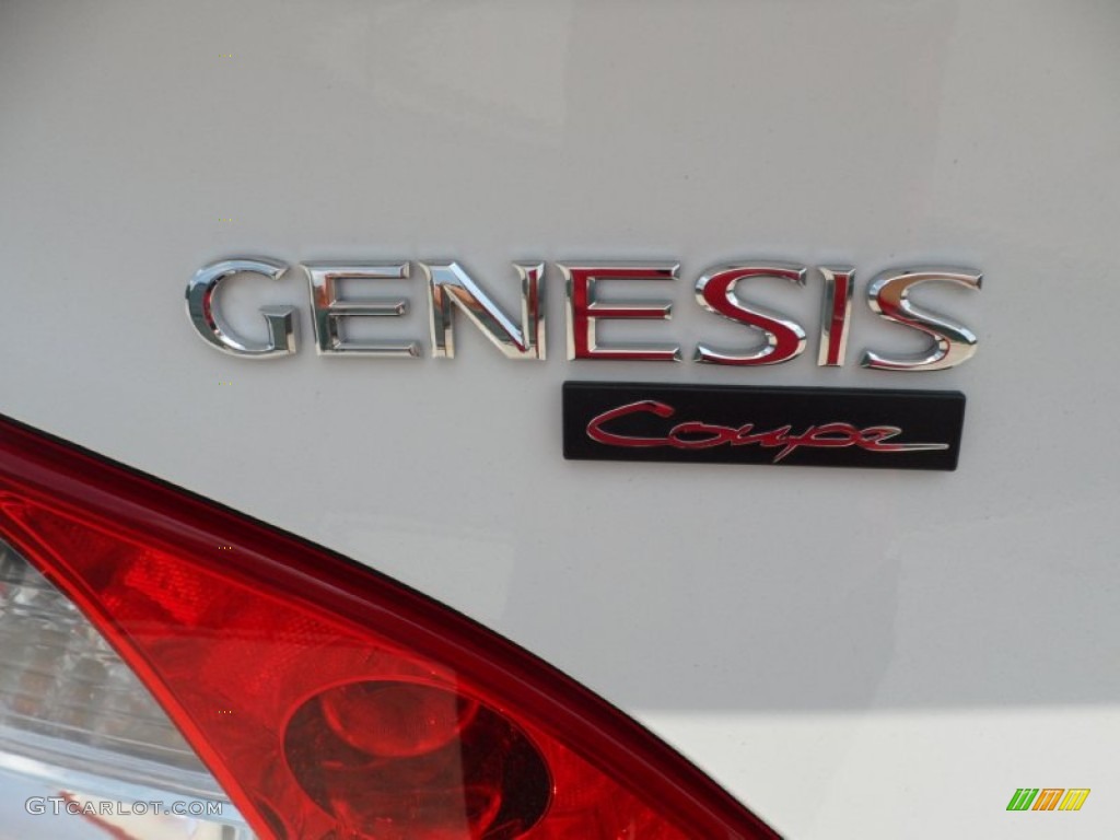 2012 Hyundai Genesis Coupe 3.8 Grand Touring Marks and Logos Photo #53314152