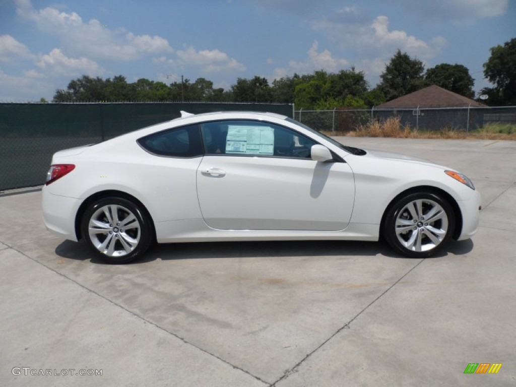 Karussell White 2012 Hyundai Genesis Coupe 2.0T Exterior Photo #53314461