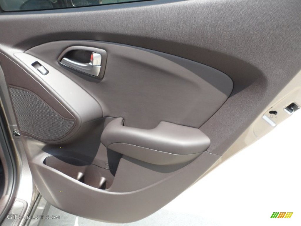 2012 Hyundai Tucson Limited Taupe Door Panel Photo #53316456