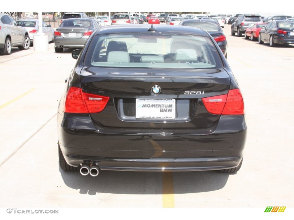 2011 3 Series 328i Sedan - Black Sapphire Metallic / Gray Dakota Leather photo #3