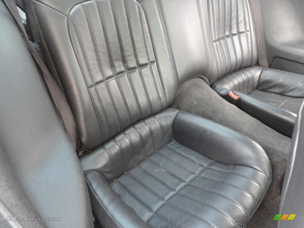 Ebony Interior 2001 Chevrolet Camaro Coupe Photo #53317203
