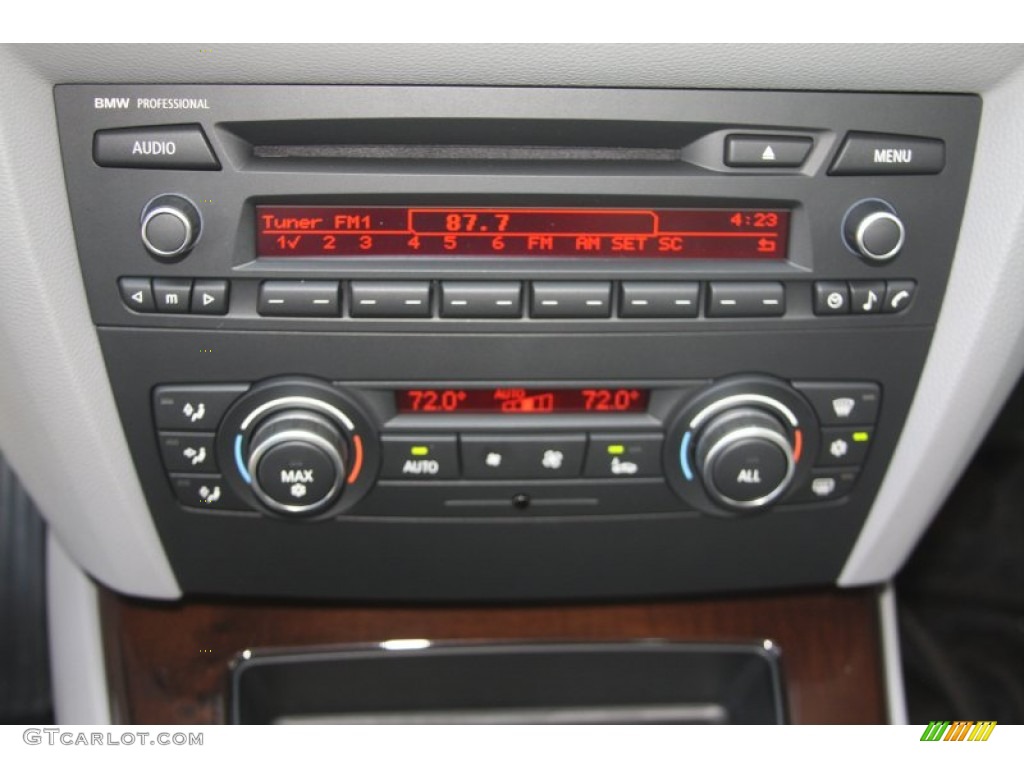 2011 3 Series 328i Sedan - Black Sapphire Metallic / Gray Dakota Leather photo #15