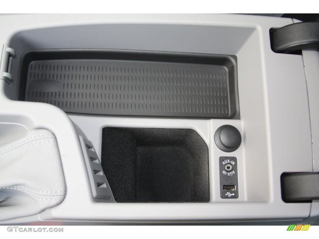 2011 3 Series 328i Sedan - Black Sapphire Metallic / Gray Dakota Leather photo #17