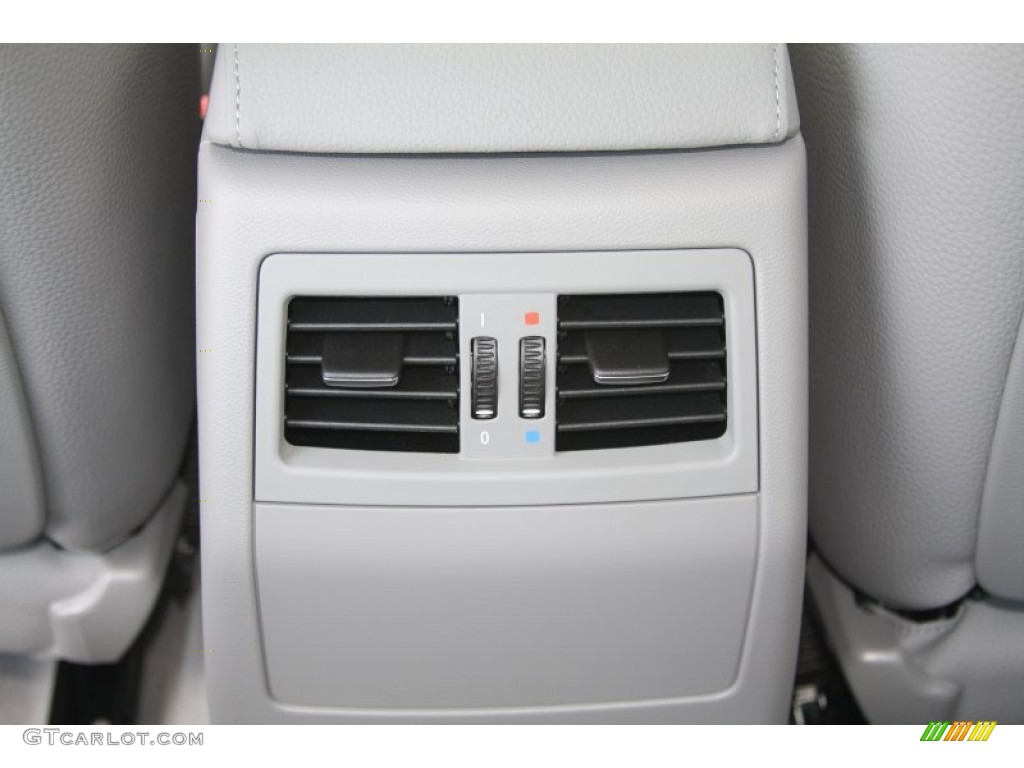 2011 3 Series 328i Sedan - Black Sapphire Metallic / Gray Dakota Leather photo #26