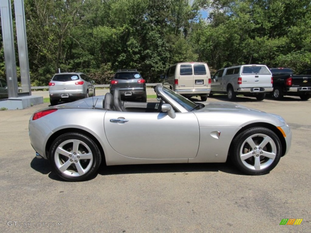 Cool Silver 2007 Pontiac Solstice Roadster Exterior Photo #53317797