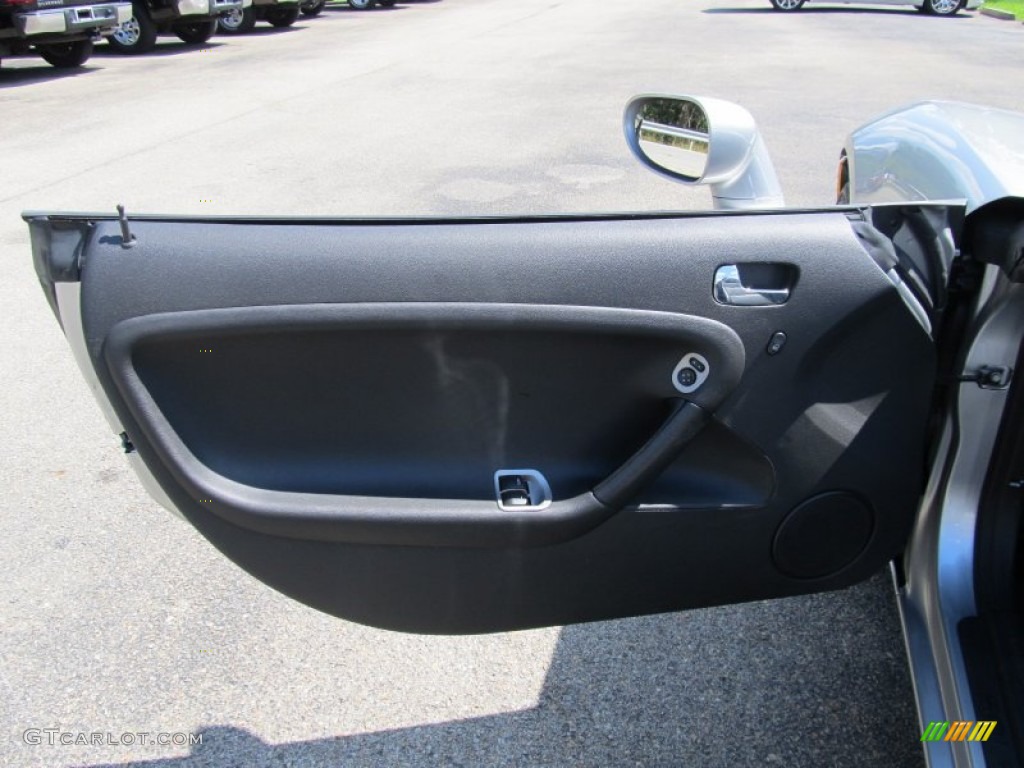 2007 Pontiac Solstice Roadster Ebony Door Panel Photo #53317833