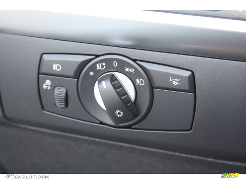 2012 BMW X6 xDrive50i Controls Photo #53317845