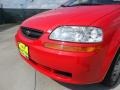 2004 Victory Red Chevrolet Aveo Hatchback  photo #13