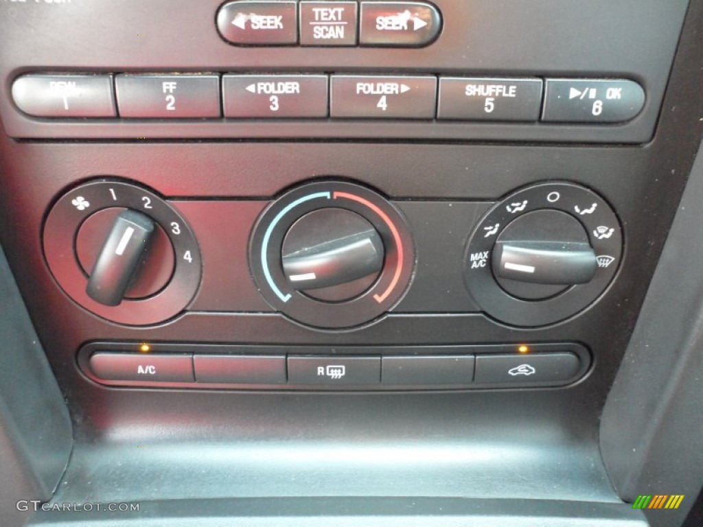 2008 Ford Mustang GT Premium Coupe Controls Photo #53322730