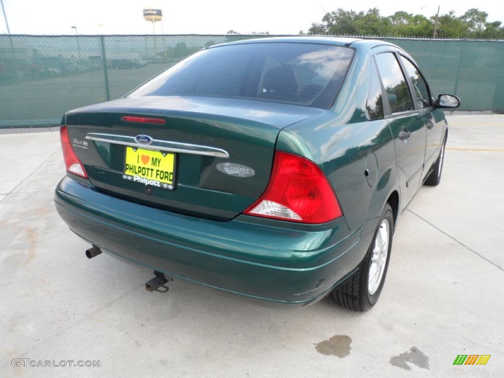 2000 Focus ZTS Sedan - Rainforest Green Metallic / Medium Parchment photo #3