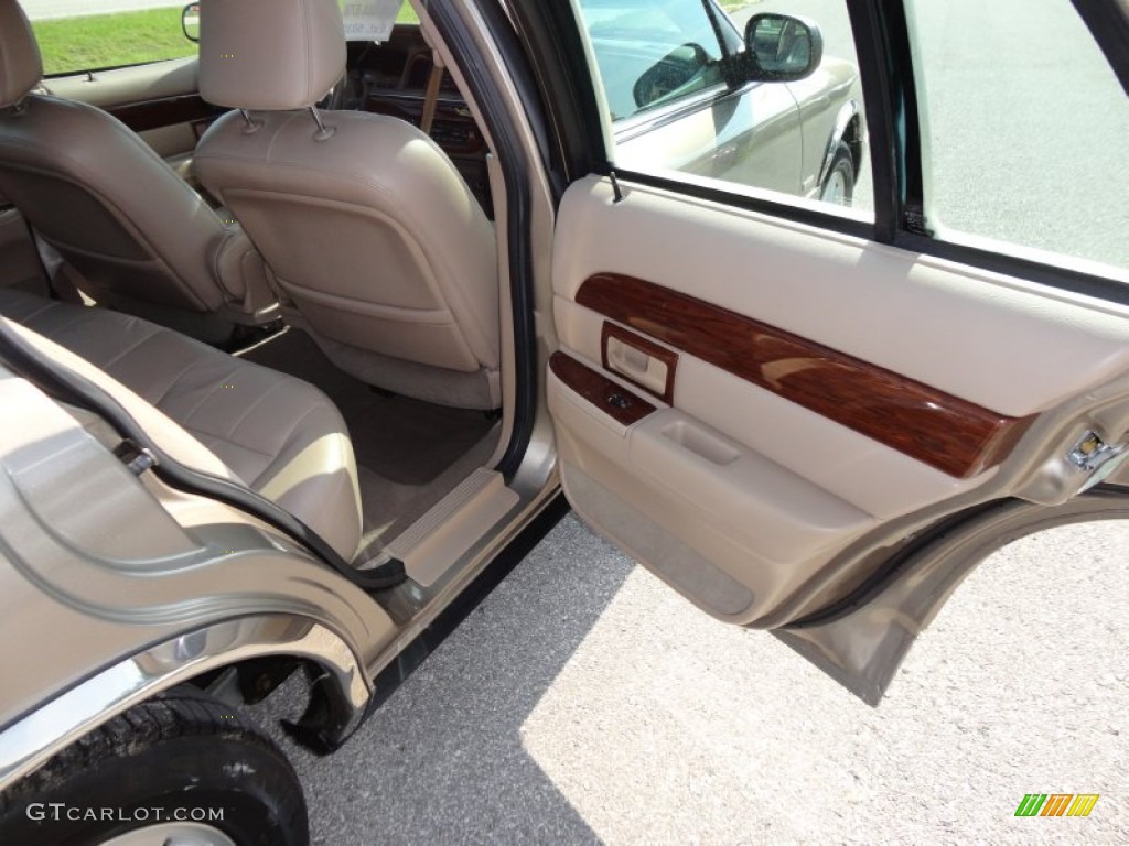 2004 Grand Marquis LS - Gold Ash Metallic / Medium Parchment photo #13