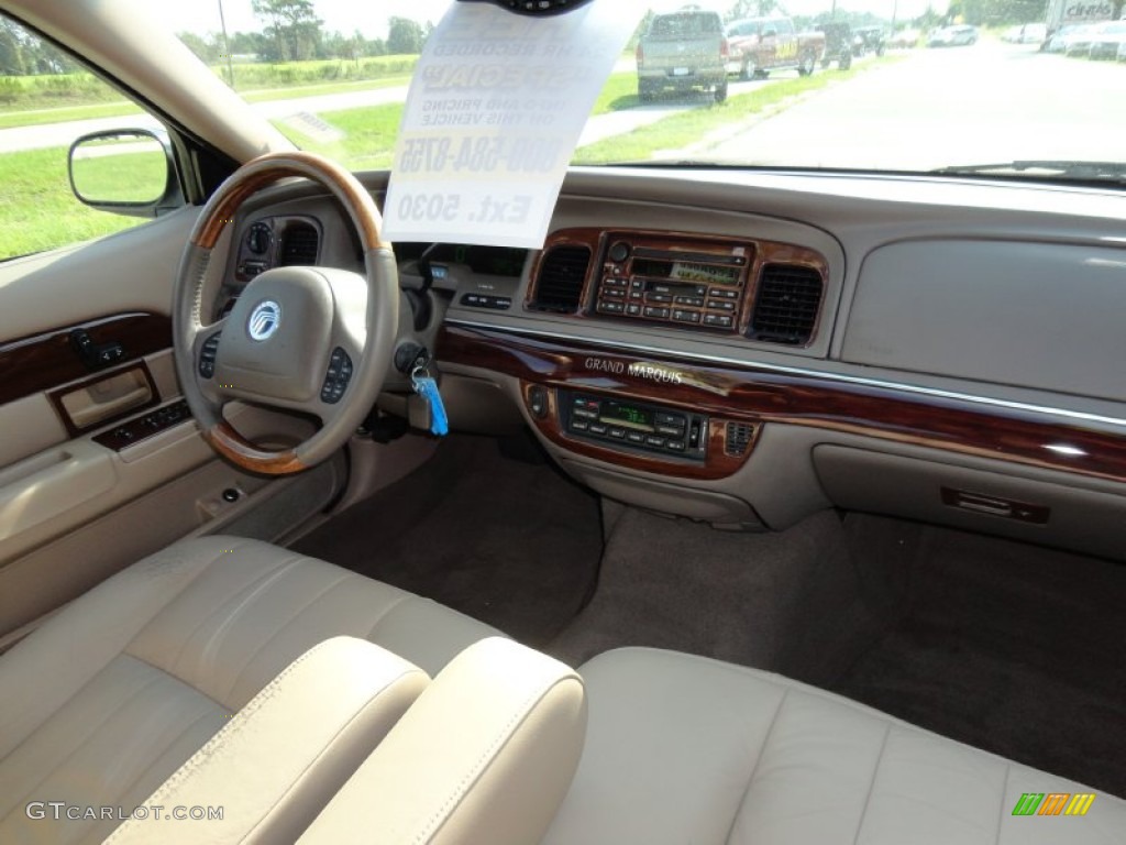 2004 Grand Marquis LS - Gold Ash Metallic / Medium Parchment photo #14