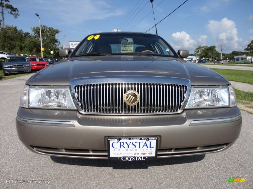 2004 Grand Marquis LS - Gold Ash Metallic / Medium Parchment photo #18