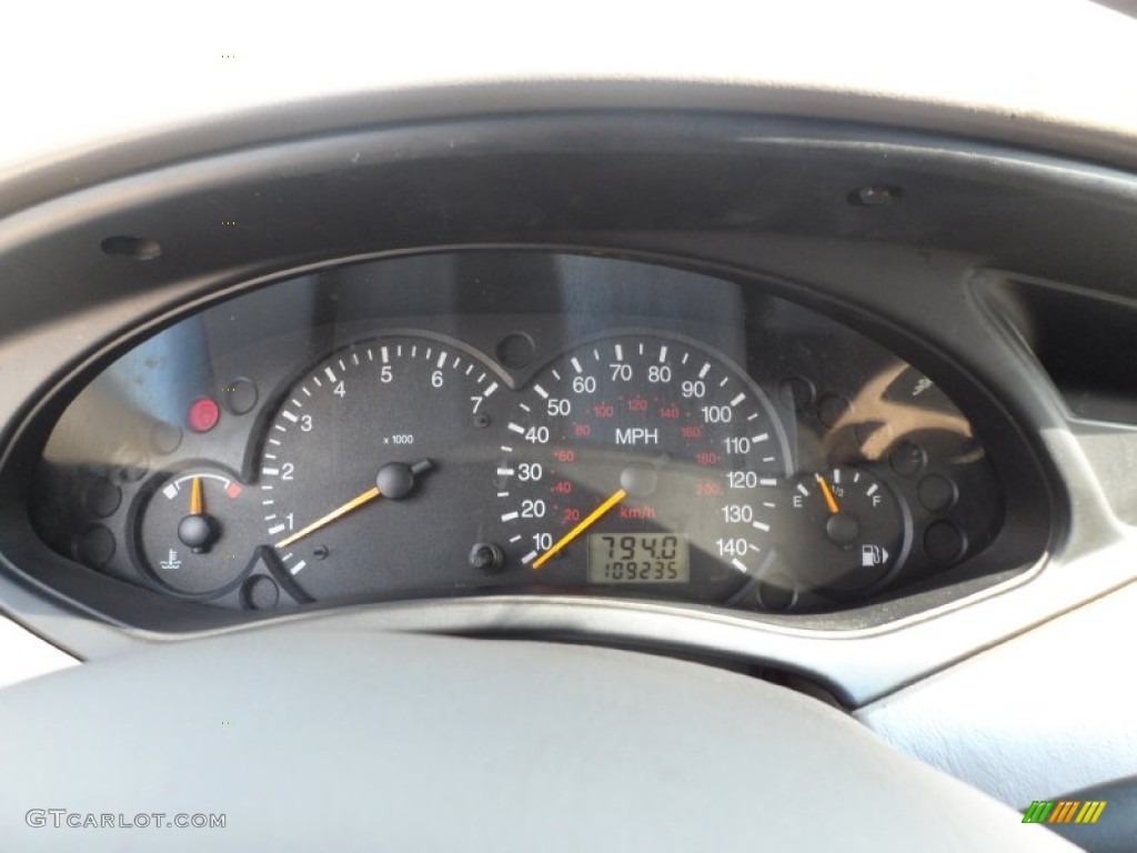 2000 Ford Focus ZTS Sedan Gauges Photo #53323786
