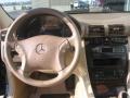 Everest Green Metallic - C 320 Sedan Photo No. 6