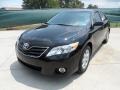 Black - Camry LE Photo No. 7