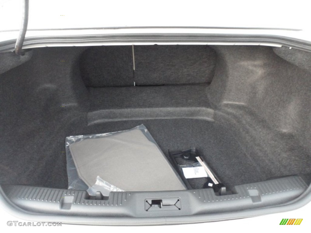 2012 Ford Taurus SE Trunk Photo #53336710