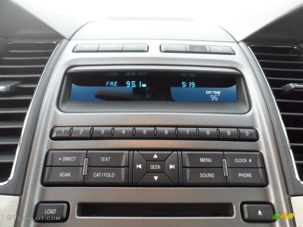2012 Ford Taurus SE Audio System Photo #53336821