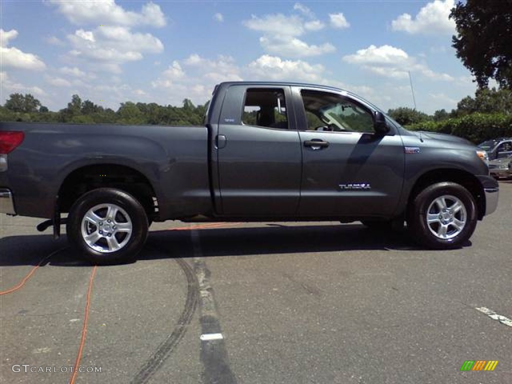 2008 Tundra SR5 Double Cab 4x4 - Slate Gray Metallic / Graphite Gray photo #17