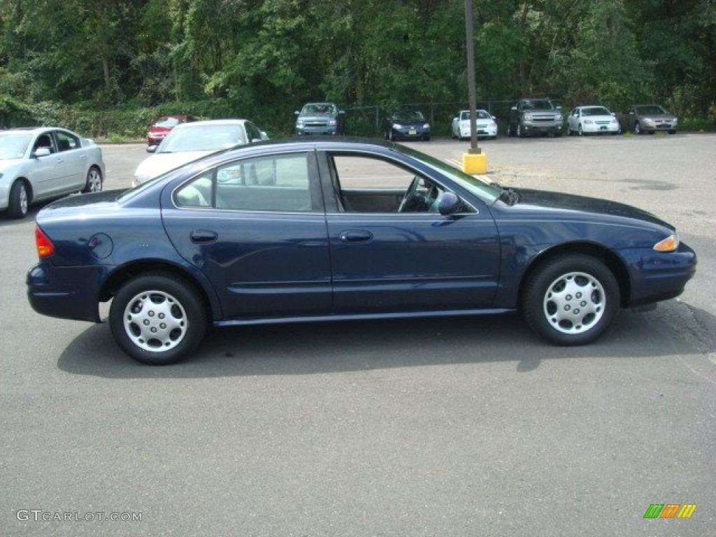 Midnight Blue Metallic 2001 Oldsmobile Alero GL Sedan Exterior Photo #53338582