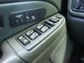 Dark Charcoal Controls Photo for 2005 Chevrolet Silverado 3500 #53339356