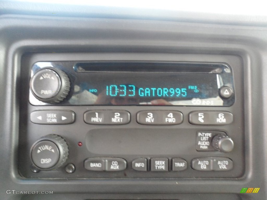 2003 Chevrolet Silverado 1500 LS Crew Cab Audio System Photos