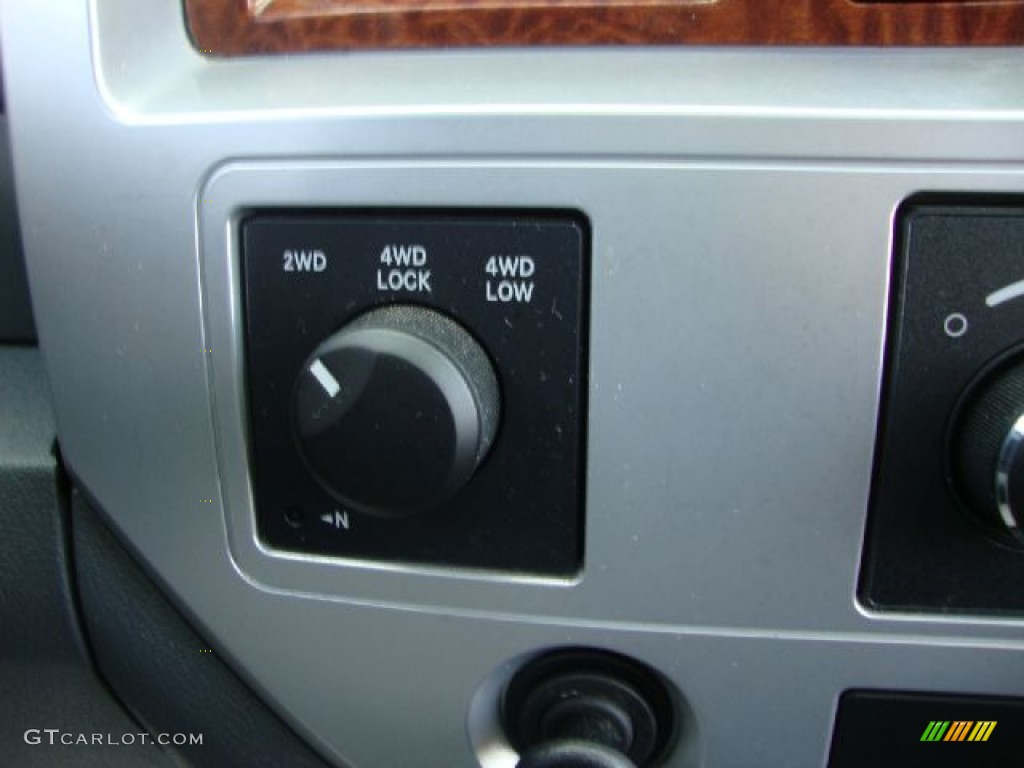 2007 Ram 3500 Laramie Quad Cab 4x4 Dually - Inferno Red Crystal Pearl / Medium Slate Gray photo #25