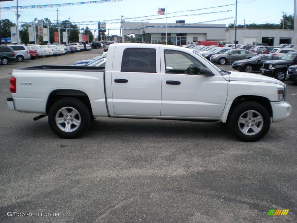 Bright White 2011 Dodge Dakota Big Horn Crew Cab 4x4 Exterior Photo #53340625