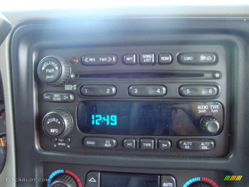 2006 Silverado 1500 Z71 Crew Cab 4x4 - Summit White / Dark Charcoal photo #21