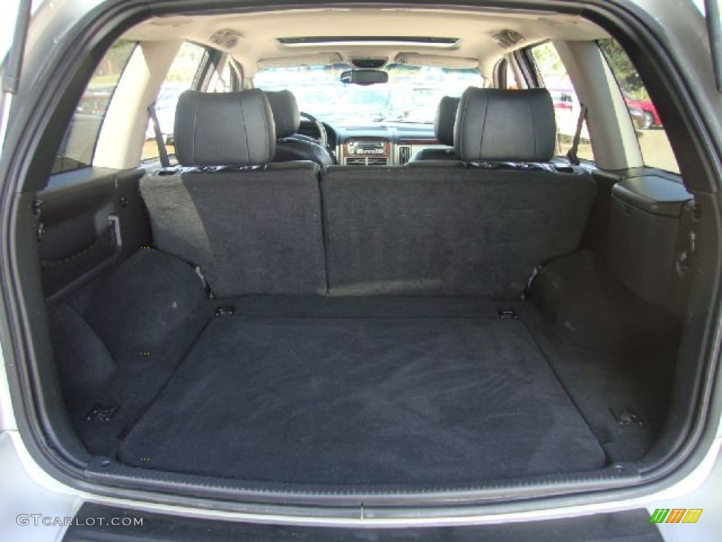 2003 Jeep Grand Cherokee Limited 4x4 Trunk Photo #53342275