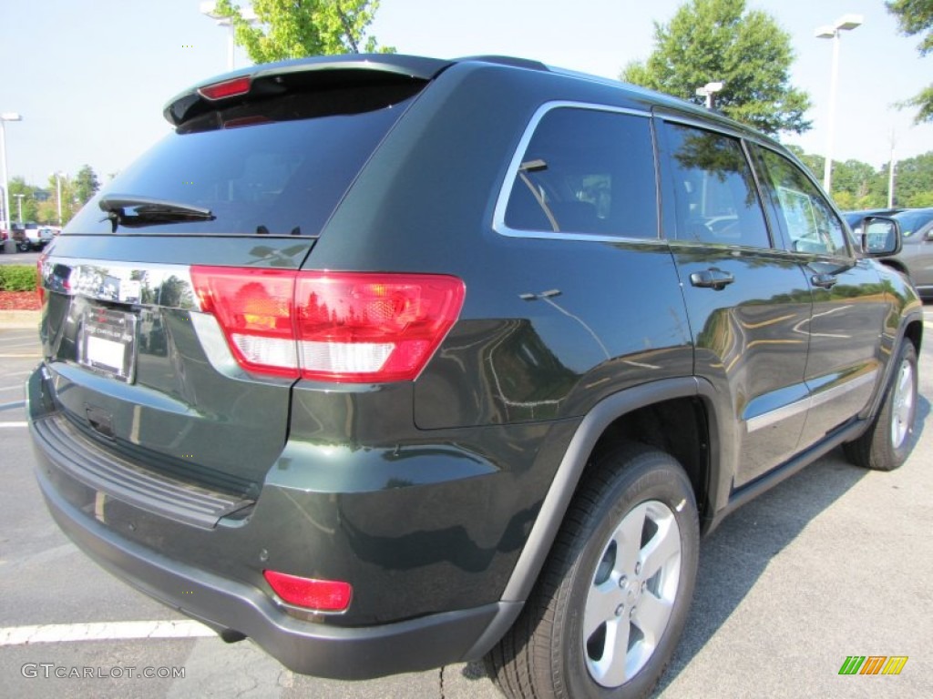 2011 Grand Cherokee Laredo X Package - Natural Green Pearl / Black photo #3