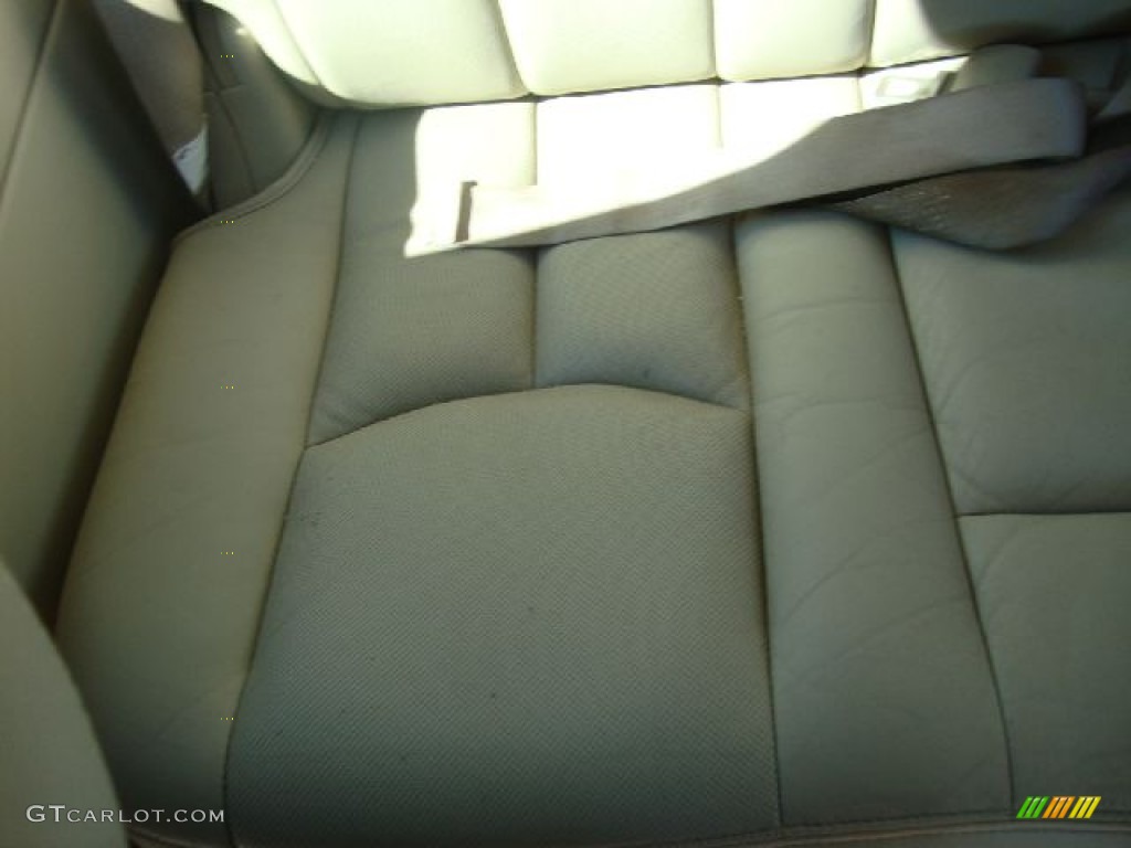 2005 Escalade ESV Platinum AWD - Rip Tide Blue / Shale photo #17