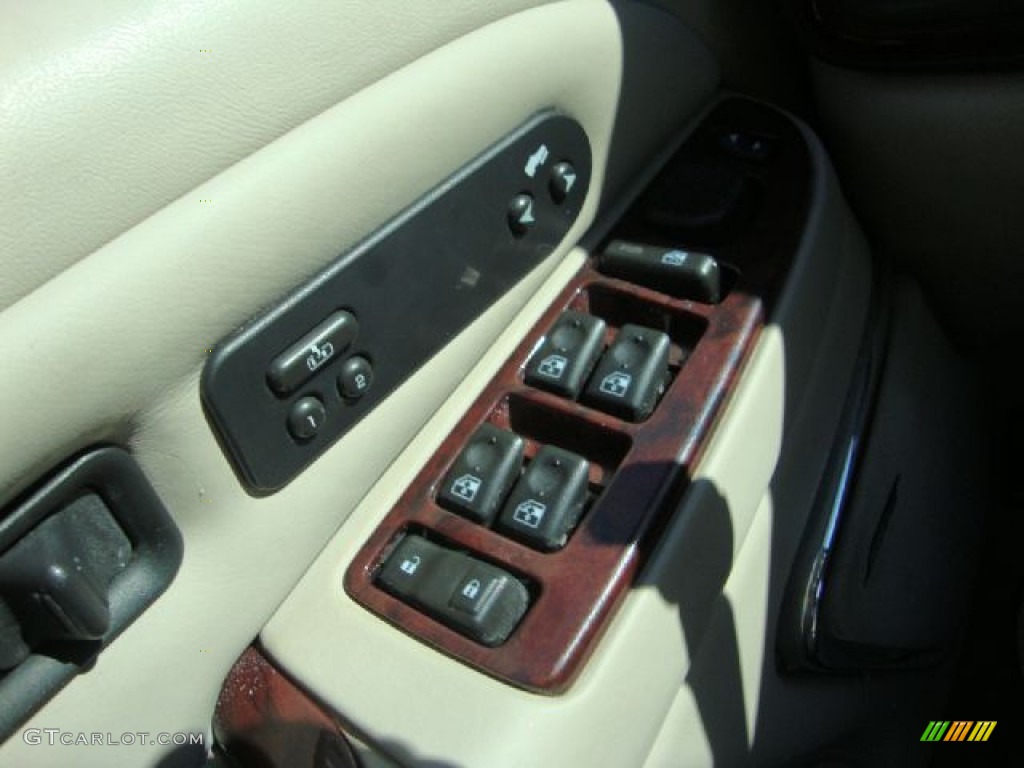 2005 Escalade ESV Platinum AWD - Rip Tide Blue / Shale photo #32