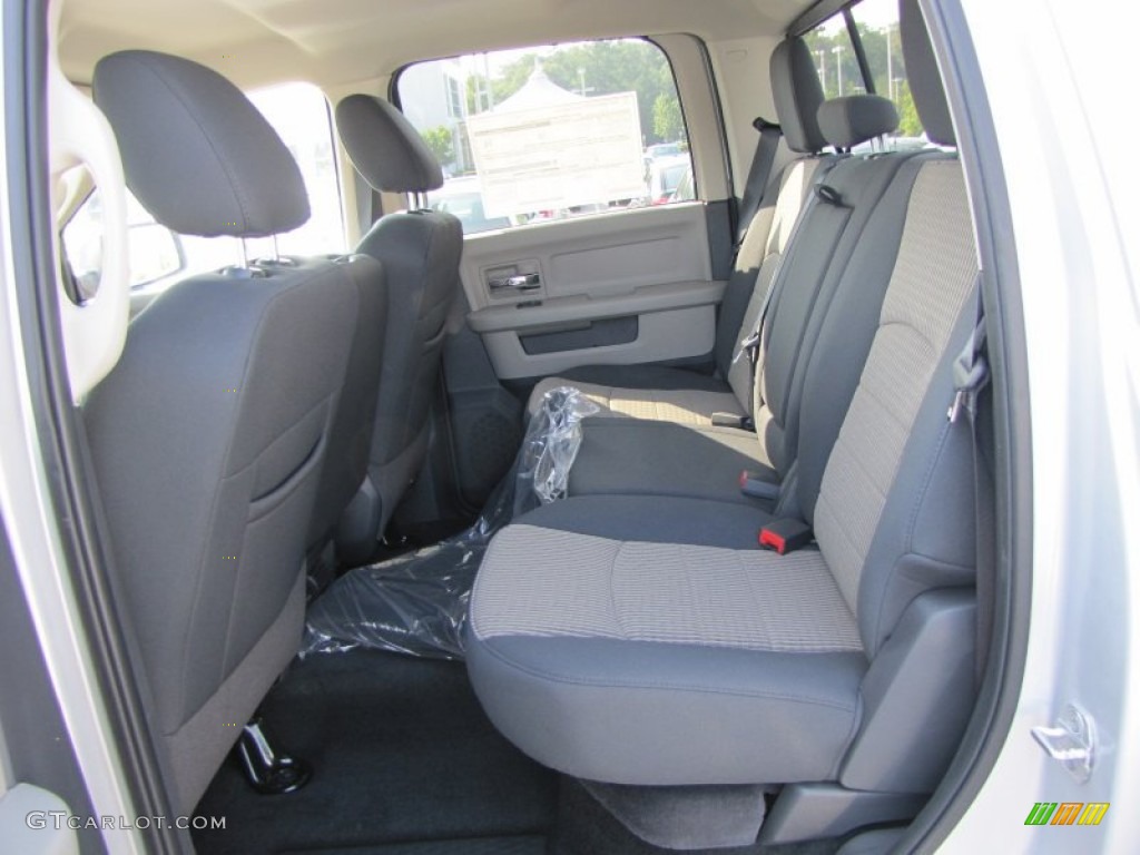 2011 Ram 1500 Big Horn Crew Cab 4x4 - Bright Silver Metallic / Dark Slate Gray/Medium Graystone photo #8