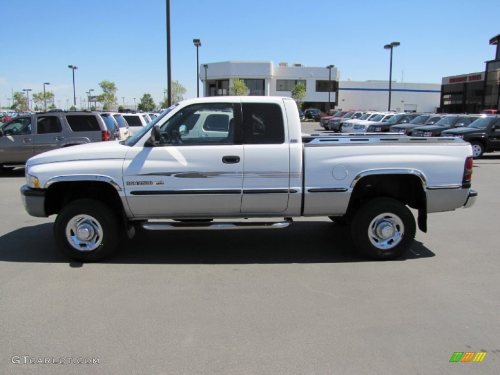 Bright White 1999 Dodge Ram 2500 SLT Extended Cab 4x4 Exterior Photo #53346805